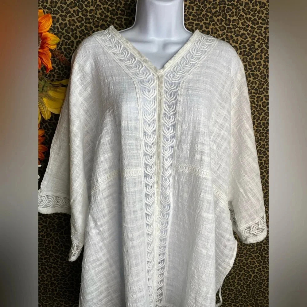 🌴3/$30🌴DOE & RAE White Oversized Embroidered Cotton Swimsuit Cover-Up NWT - Picture 4 of 12